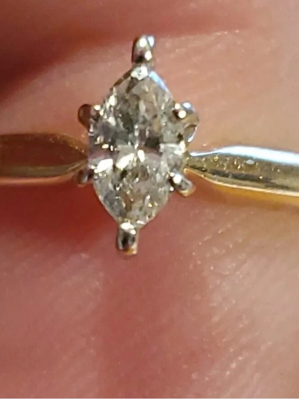 14kt Marquise Diamond Engagement Ring Size 8